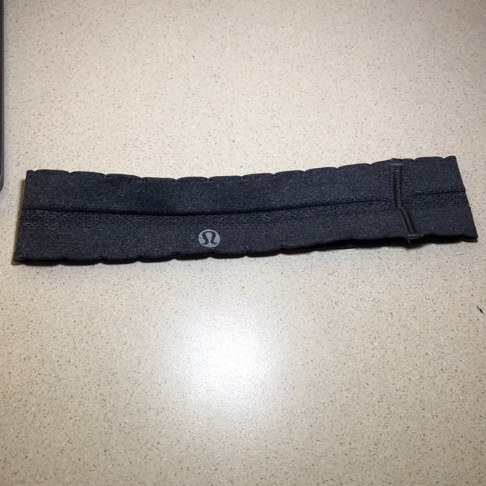 Lululemon headband